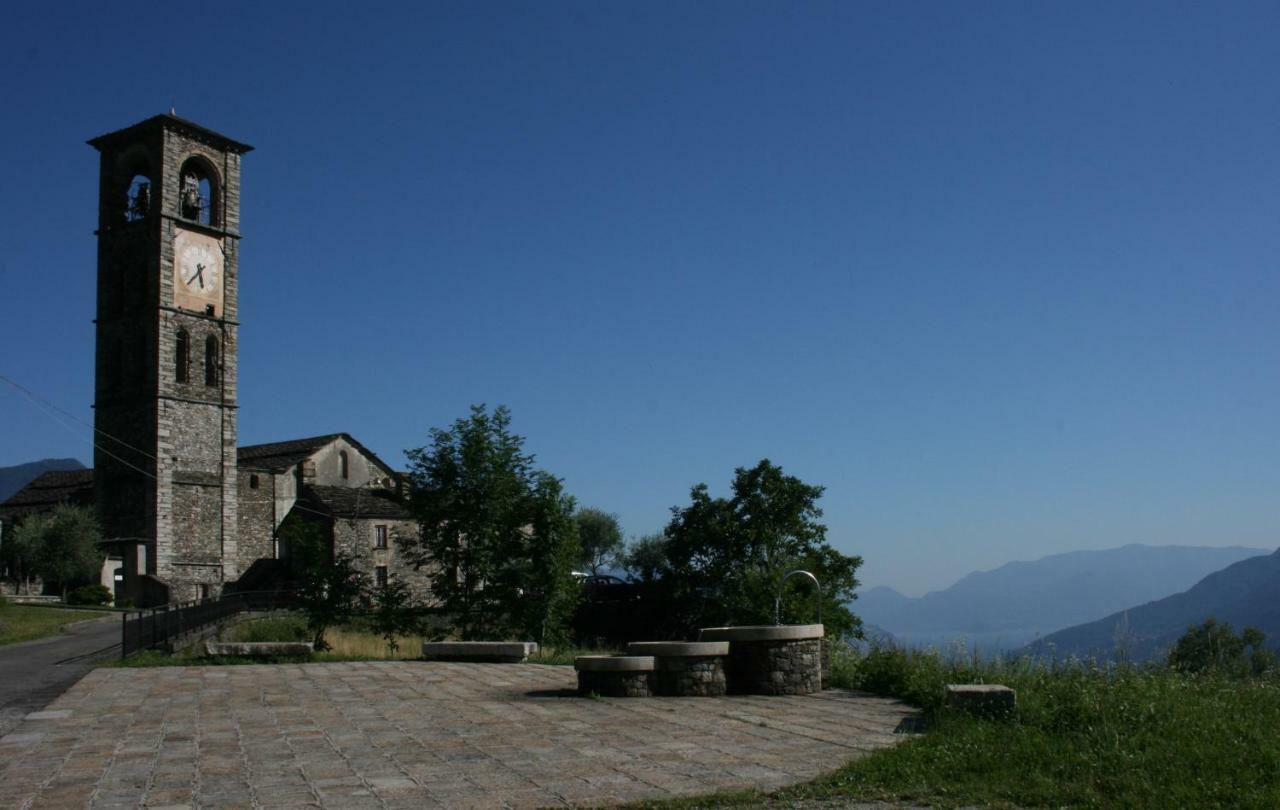 Casa Bucaneve & Ciclamino Gravedona Exteriör bild